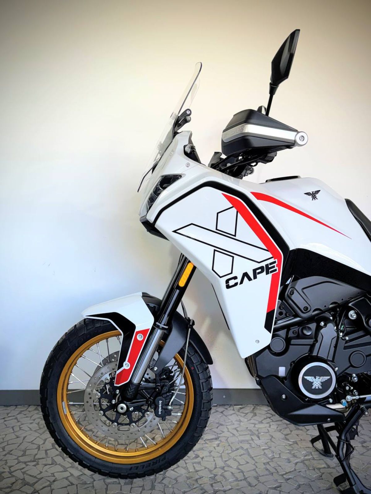 Thumbnail 9 - Moto Morini XCAPE 700 GOLD EDITION