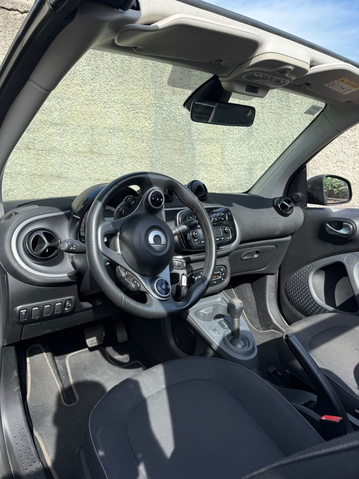 Thumbnail 6 - Smart Fortwo