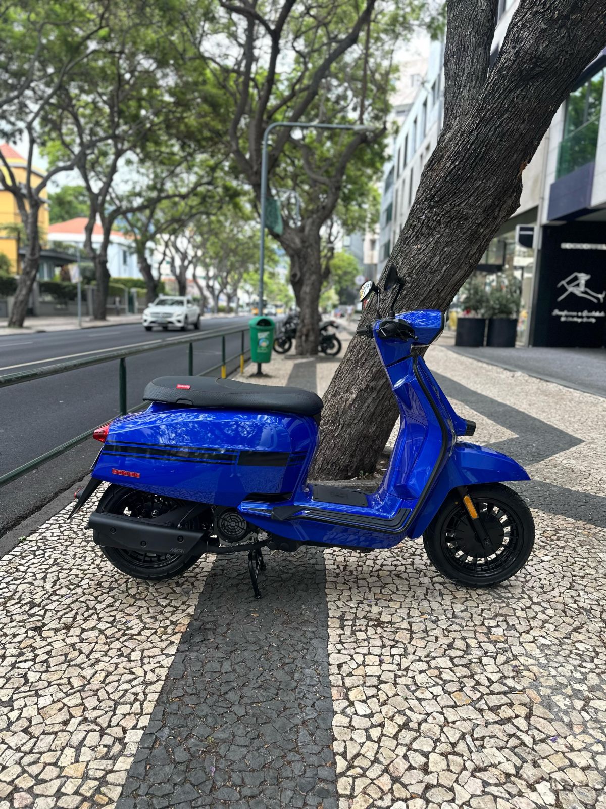 Thumbnail 3 - Lambretta V125 Special