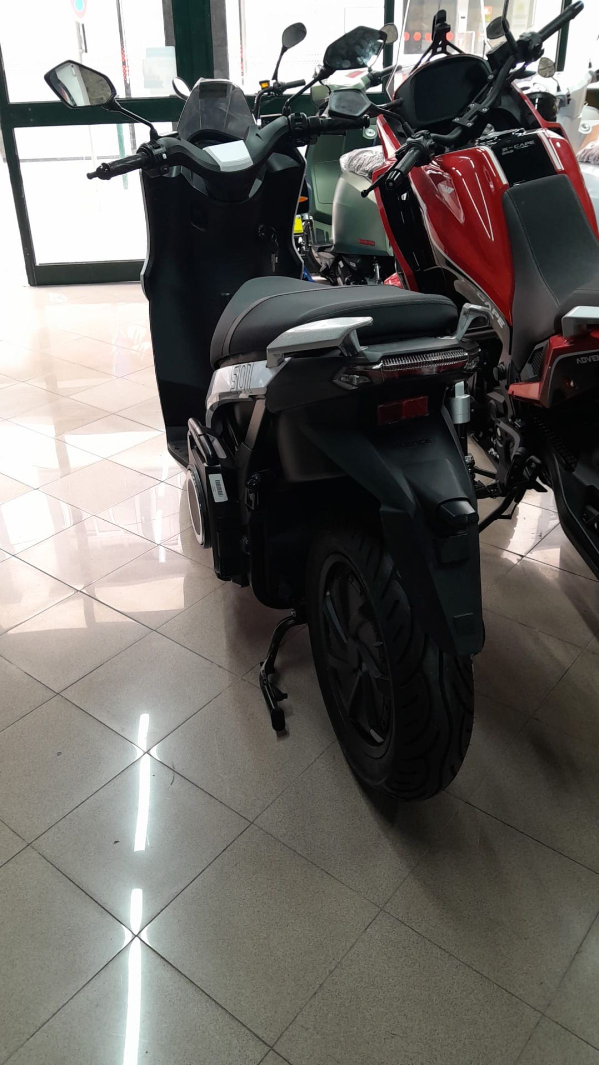 Thumbnail 3 - Silence Silence S01