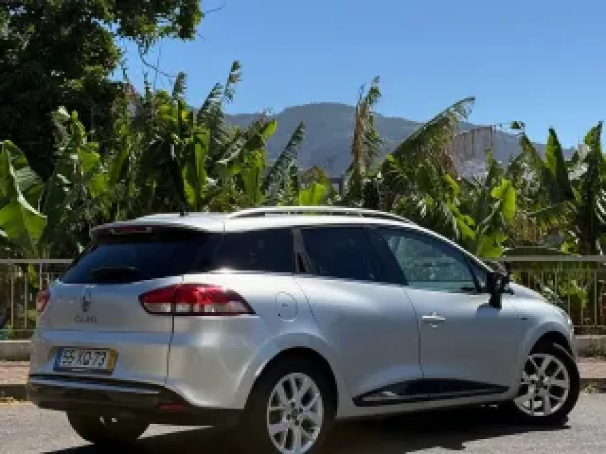 Thumbnail 4 - Renault Clio