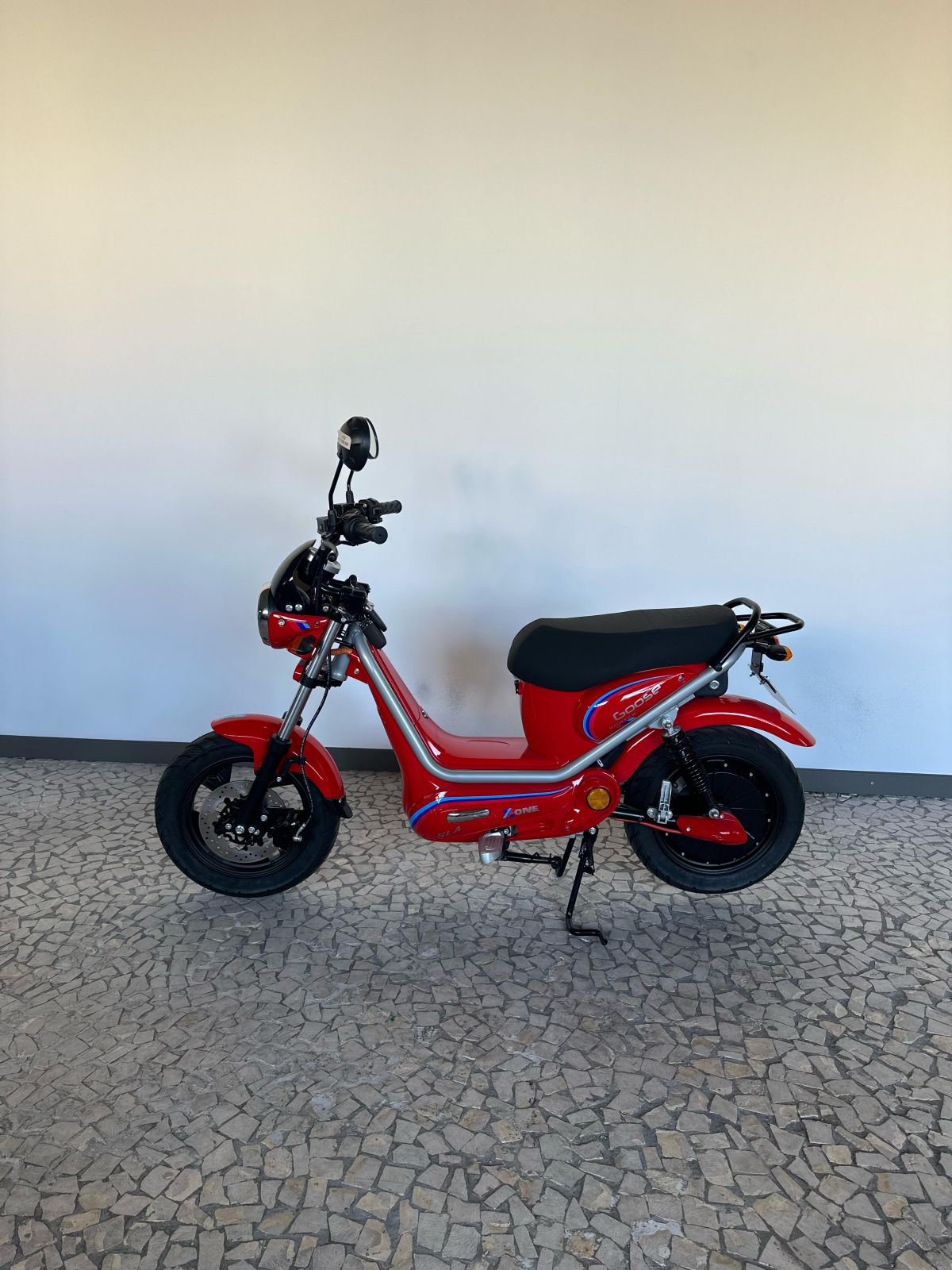 Thumbnail 3 - Vortex Goose X One