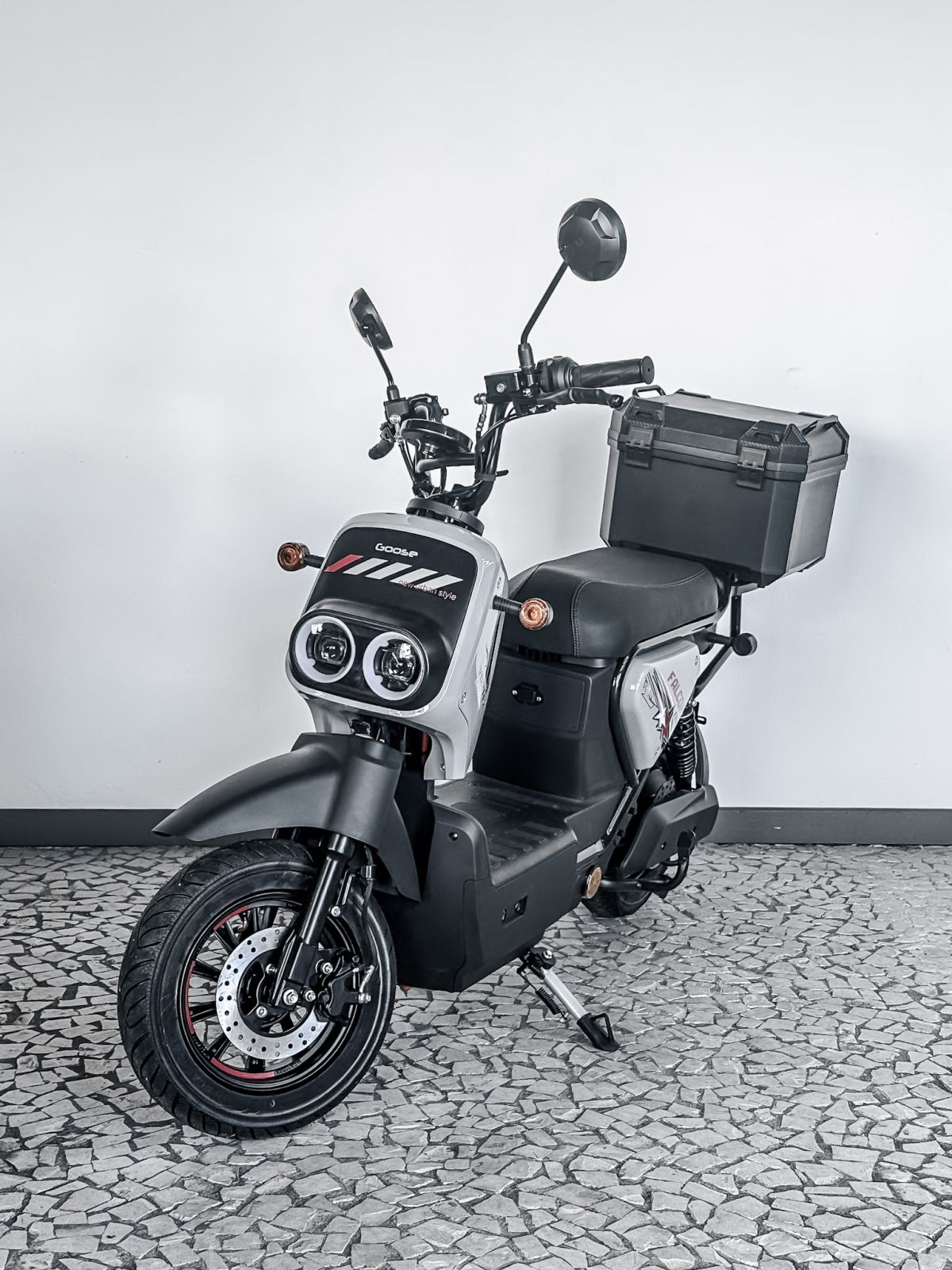 Thumbnail 5 - Vortex Falcon