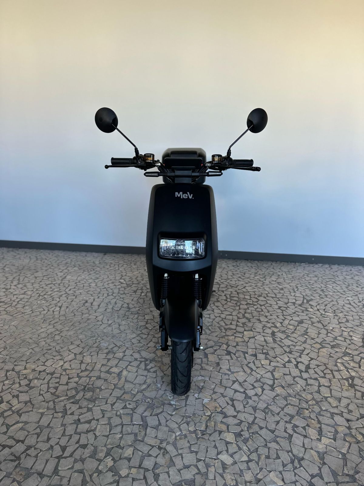 Thumbnail 3 - MeV XN LT