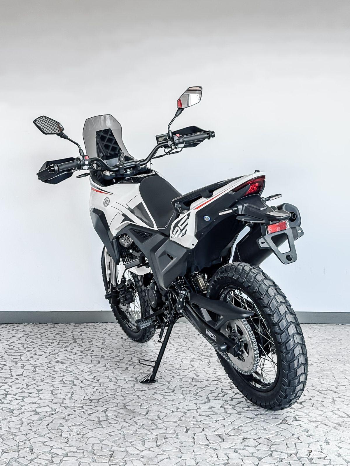 Thumbnail 9 - Morbidelli T125X