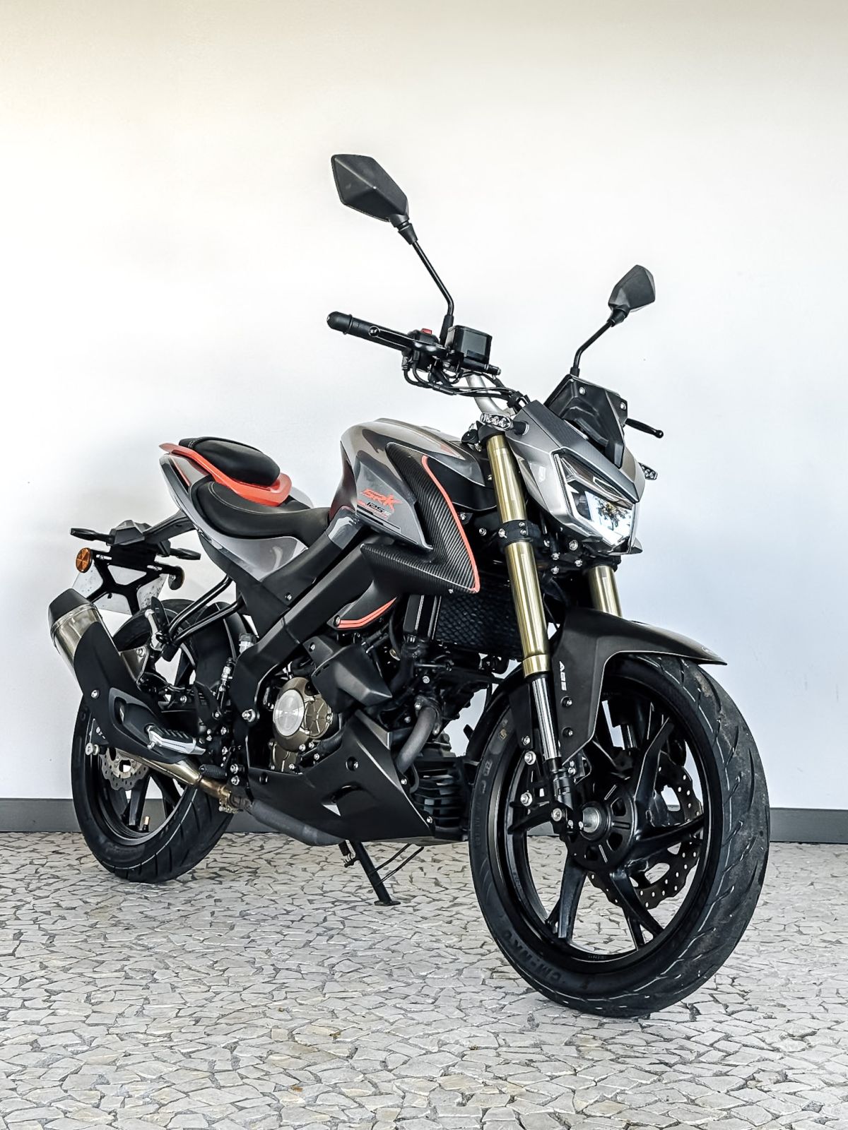Thumbnail 2 - Qj Motor SRK 125