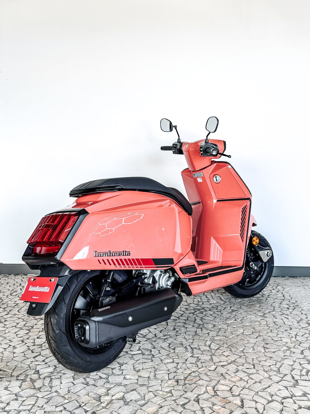 Thumbnail 2 - Lambretta X 125