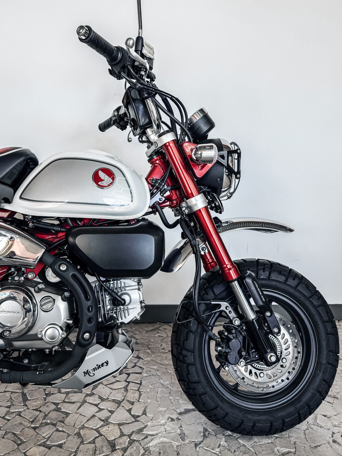 Thumbnail 5 - Honda Monkey 125cc