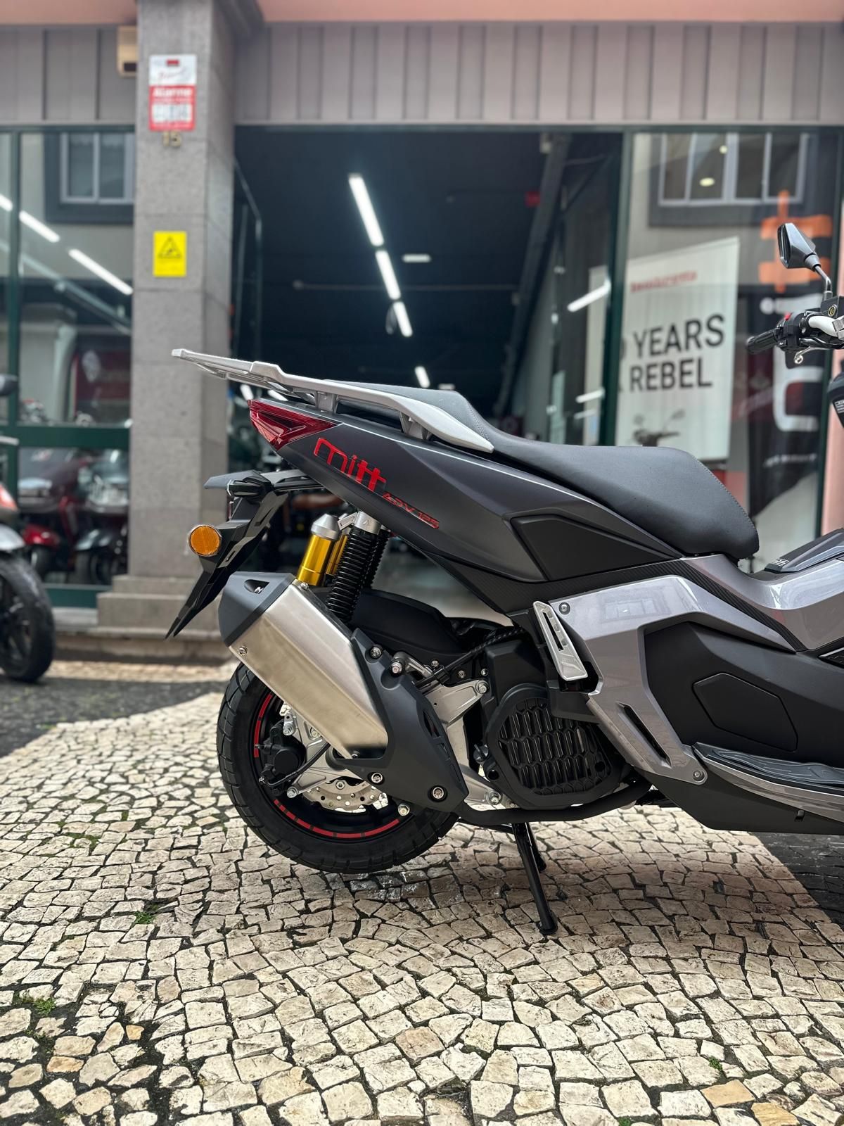 Thumbnail 7 - Mitt 125 ADV