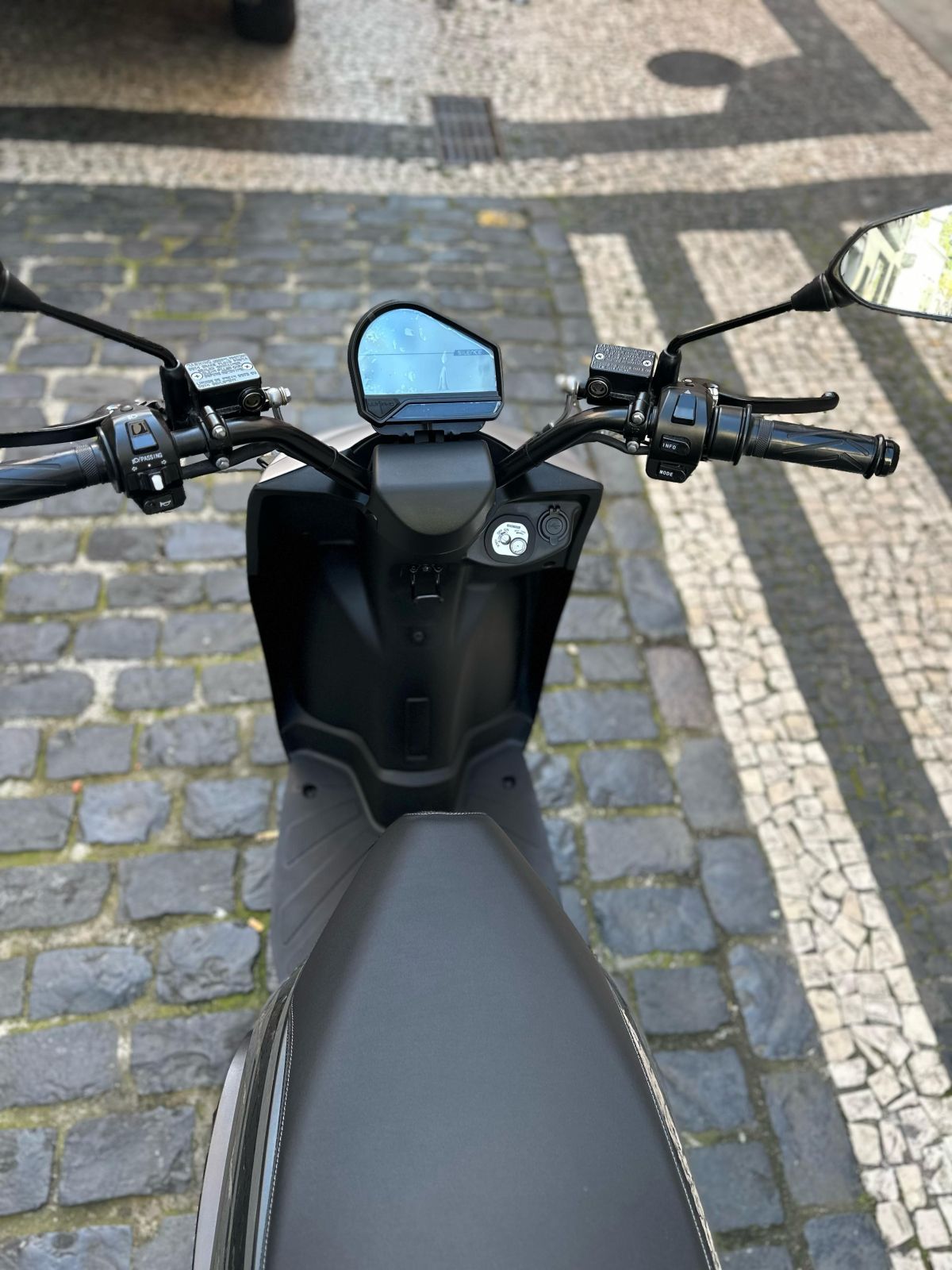 Thumbnail 8 - Silence Silence S02