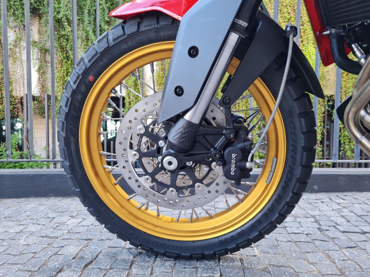 Thumbnail 2 - Moto Morini Xcape Gold Edtion