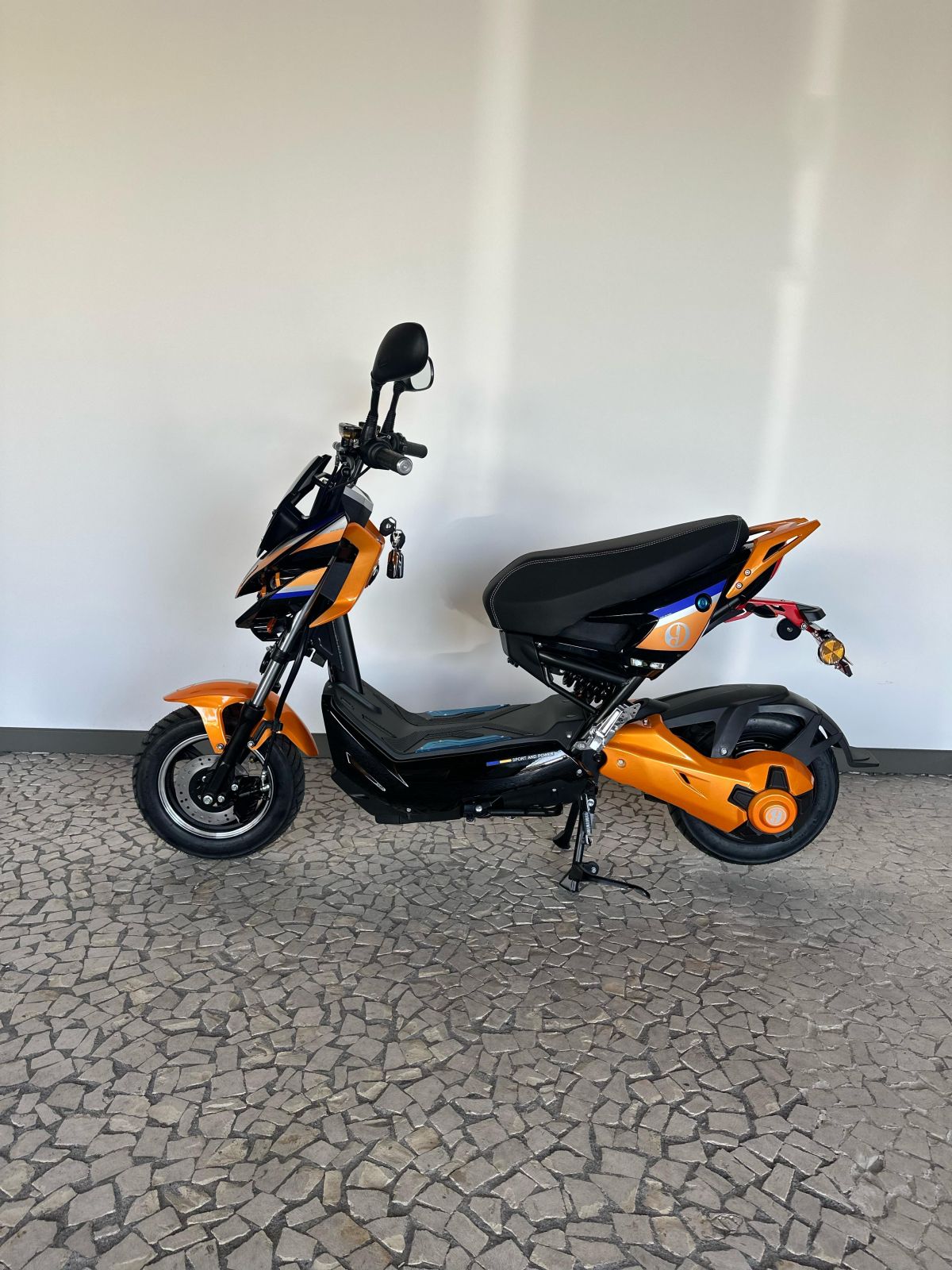 Thumbnail 11 - Seventeen Sport