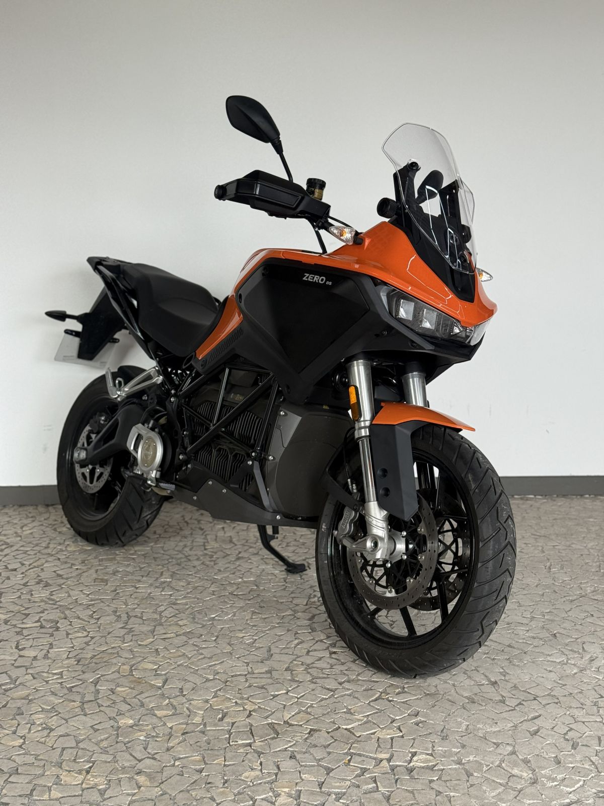 Thumbnail 5 - Zero Motorcycles DS