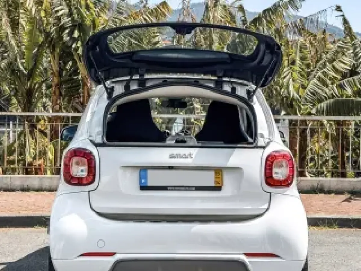 Thumbnail 4 - Smart Fortwo