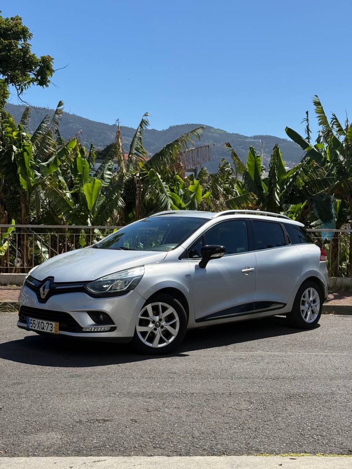 Thumbnail 2 - Renault Clio