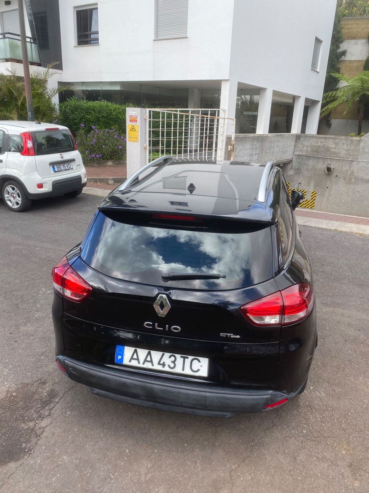 Thumbnail 5 - Renault Clio