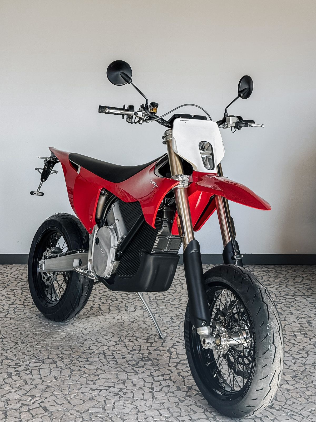 Thumbnail 5 - Stark SM