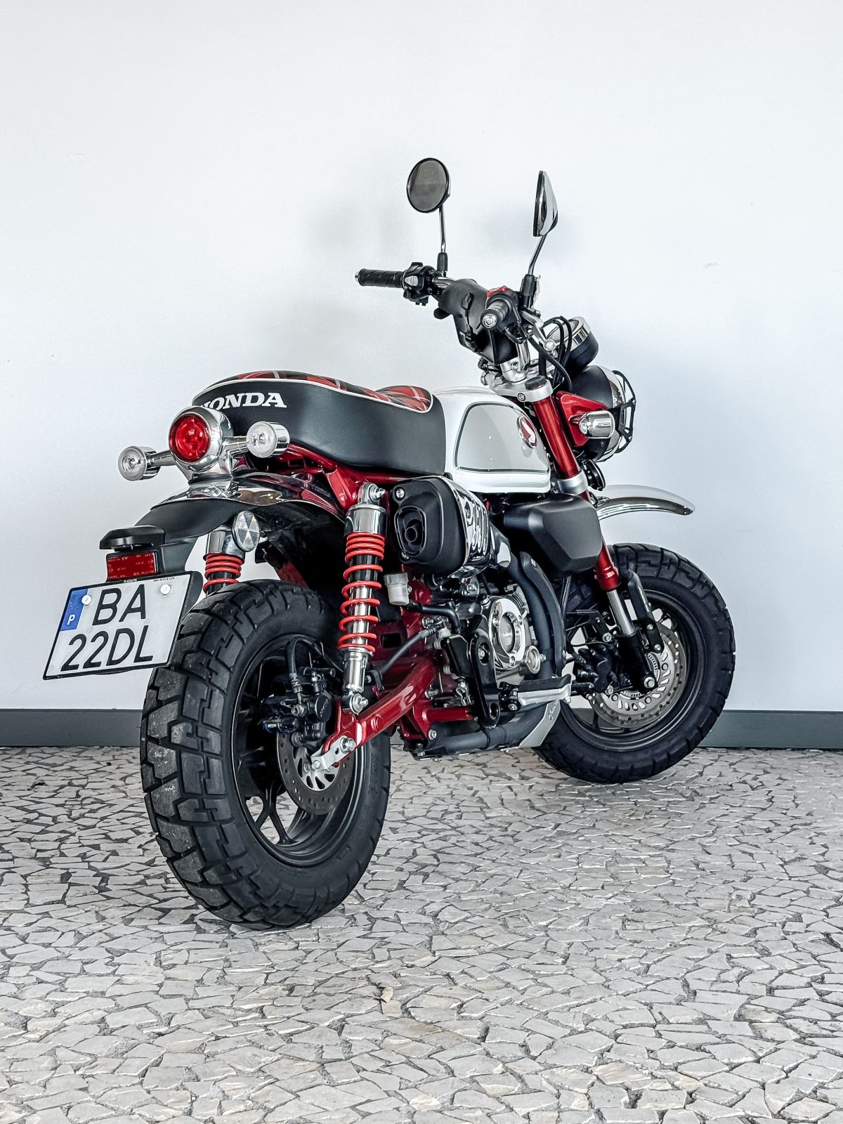 Thumbnail 4 - Honda Monkey 125cc