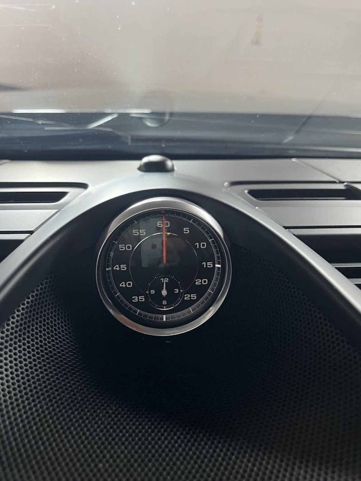 Thumbnail 12 - Porsche Panamera