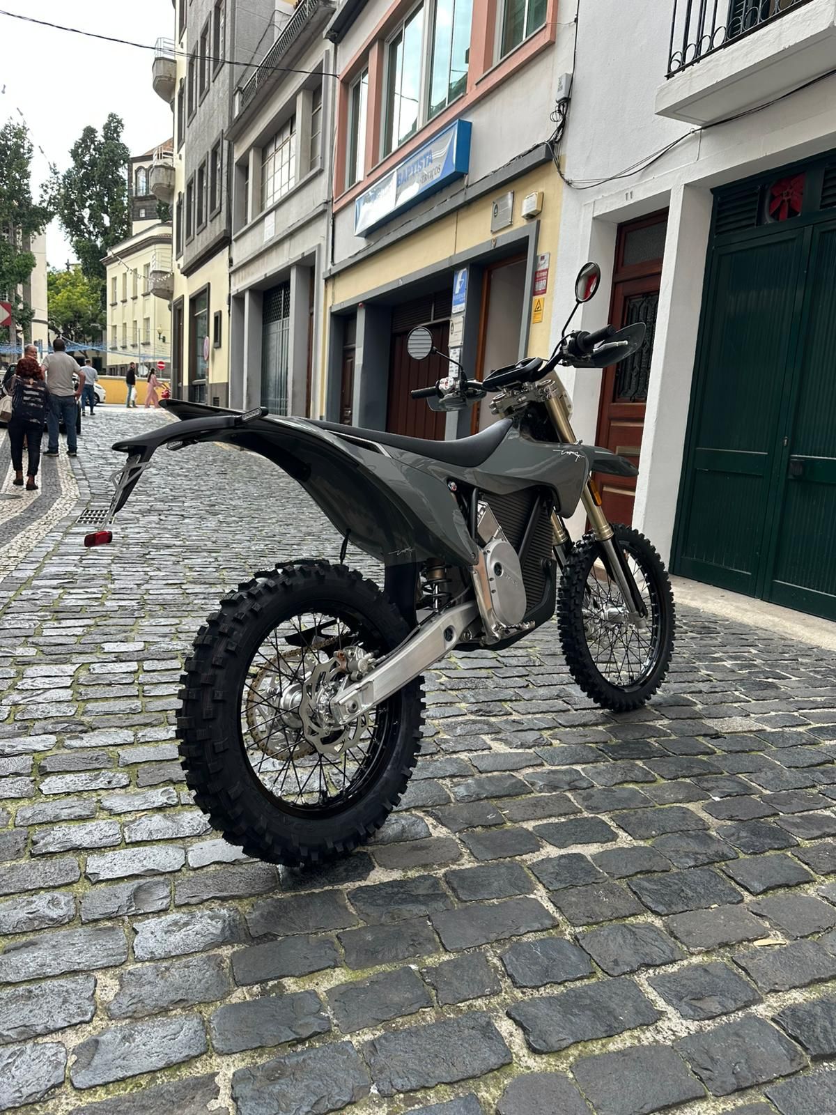 Thumbnail 6 - Stark EX