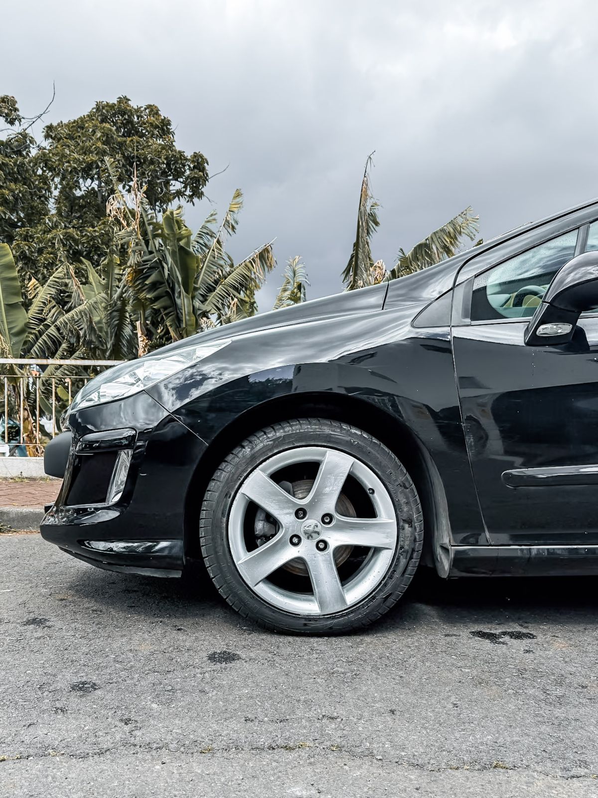 Thumbnail 4 - Peugeot 308