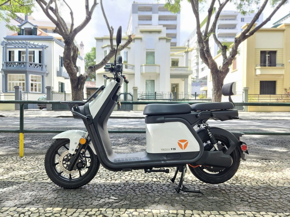 Thumbnail 2 - Yadea Y1S